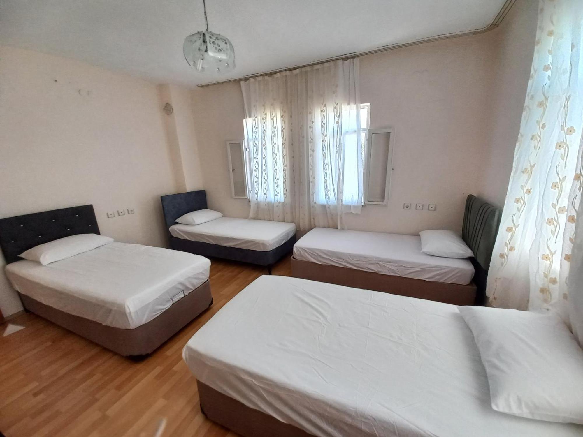Adventurous Local Hostel เฟทิเย ภายนอก รูปภาพ